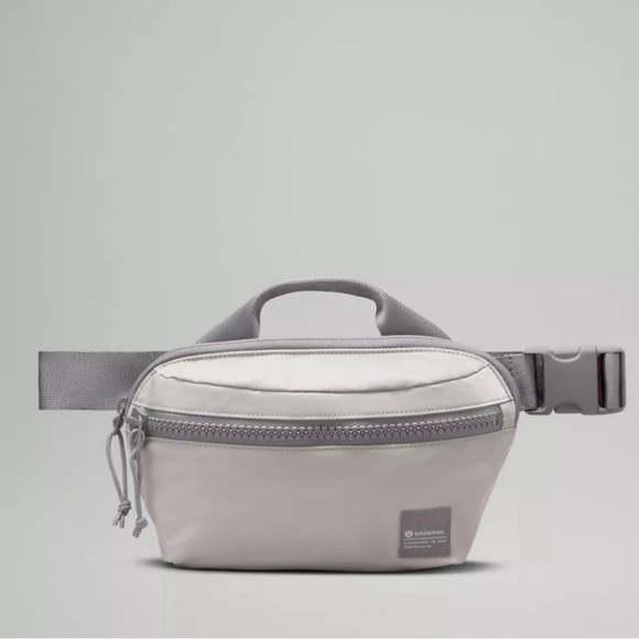 lululemon athletica Handbags - lululemon All Day Essentials Belt Bag 2.5L Silver Drop/Asphalt Grey